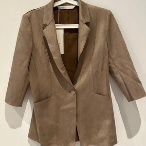 NWT - Goelia Women's Brown Blazer